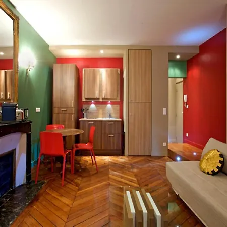 My Flat In - 8th * 巴黎